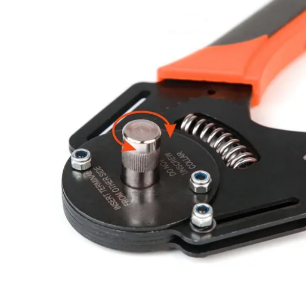Crimping Tool for Circular Terminals - IWD-12